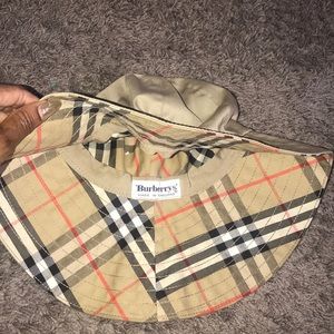 BURBERRY